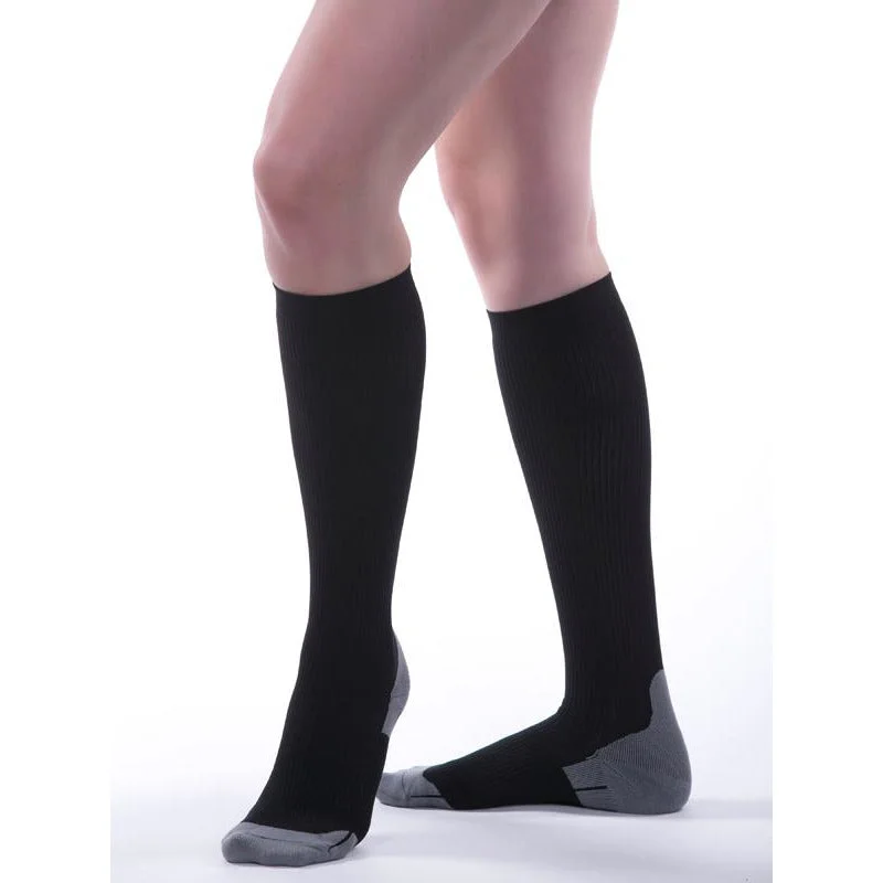 sock uses organic -  Allegro Athletic Recovery Socks 15-20 mmHg #387