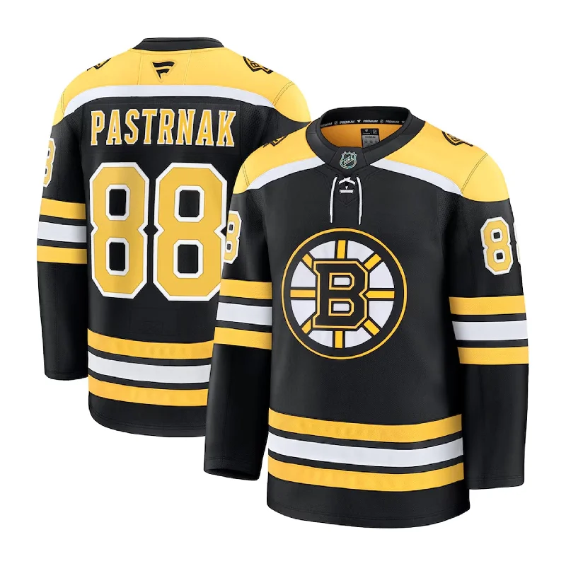 sock storage bold -  Fanatics Premium Senior Home Jersey - Boston Bruins David Pastrnak