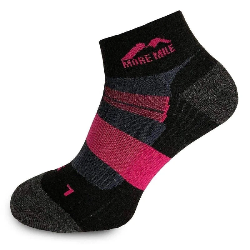 sock features vintage -  More Mile Endurance Womens Running Socks - Black