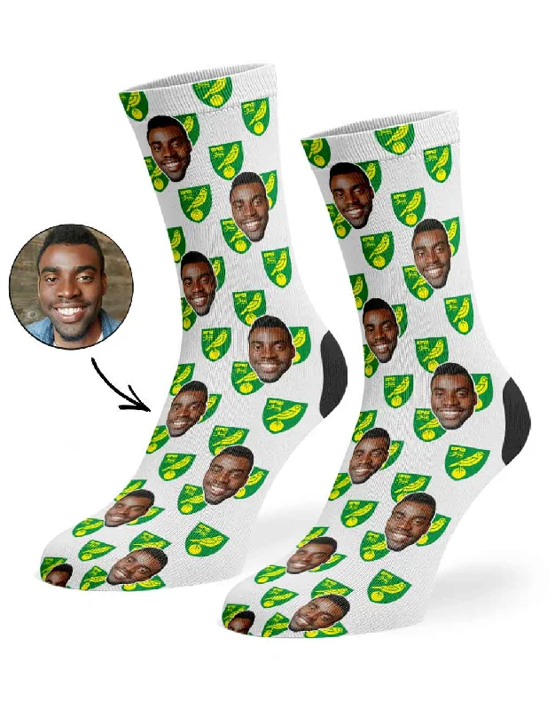 sock availability vintage -  Norwich City Crest Socks